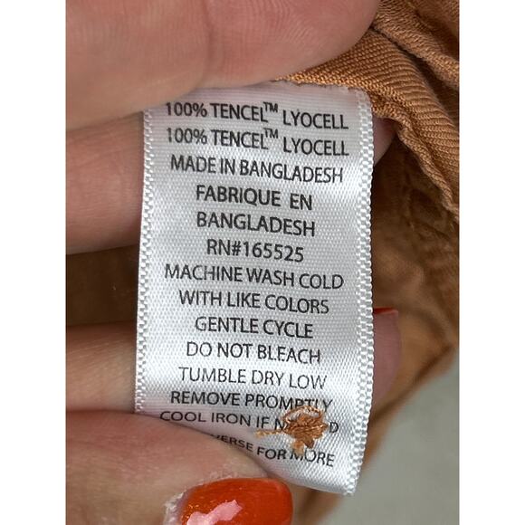 Lola River Women’s L Tan Long Sleeve Button Up Soft Fall Shirt Blouse - Picture 4 of 6